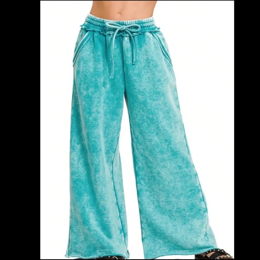 NWOT Zenana Acid Wash Palazzo Sweatpants - Light Teal